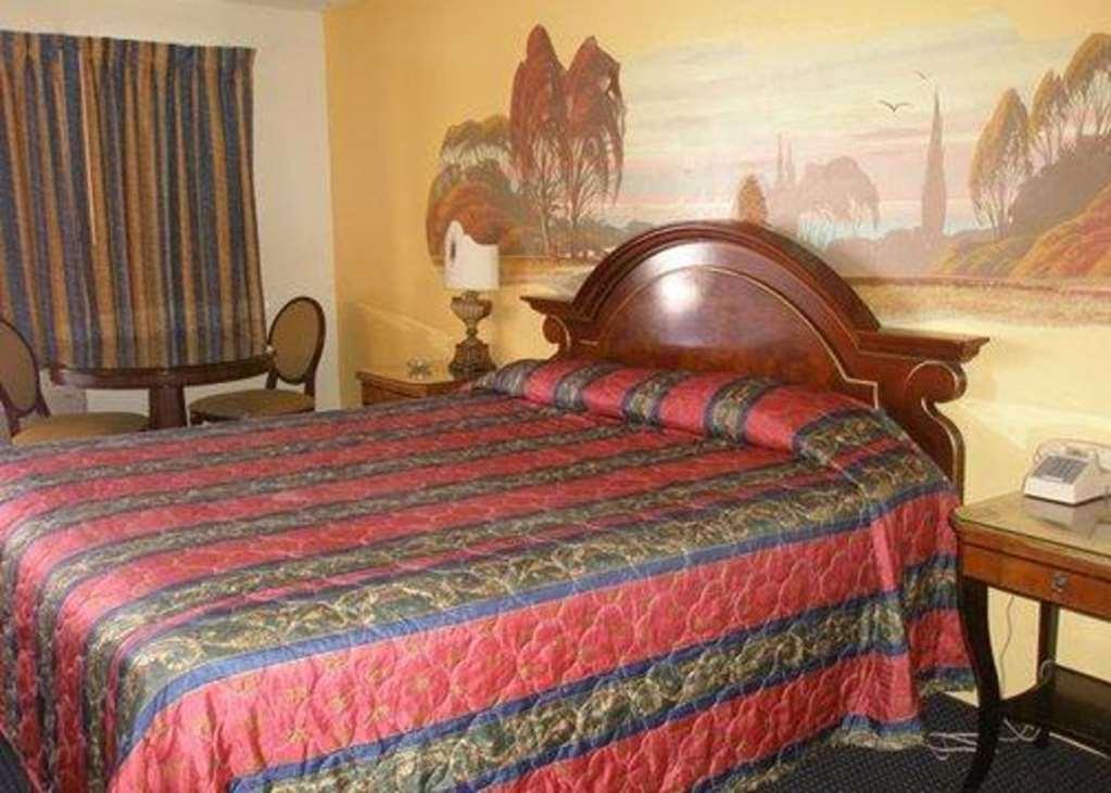 Beyond Stay Hotel Victorville Downtown Szoba fotó