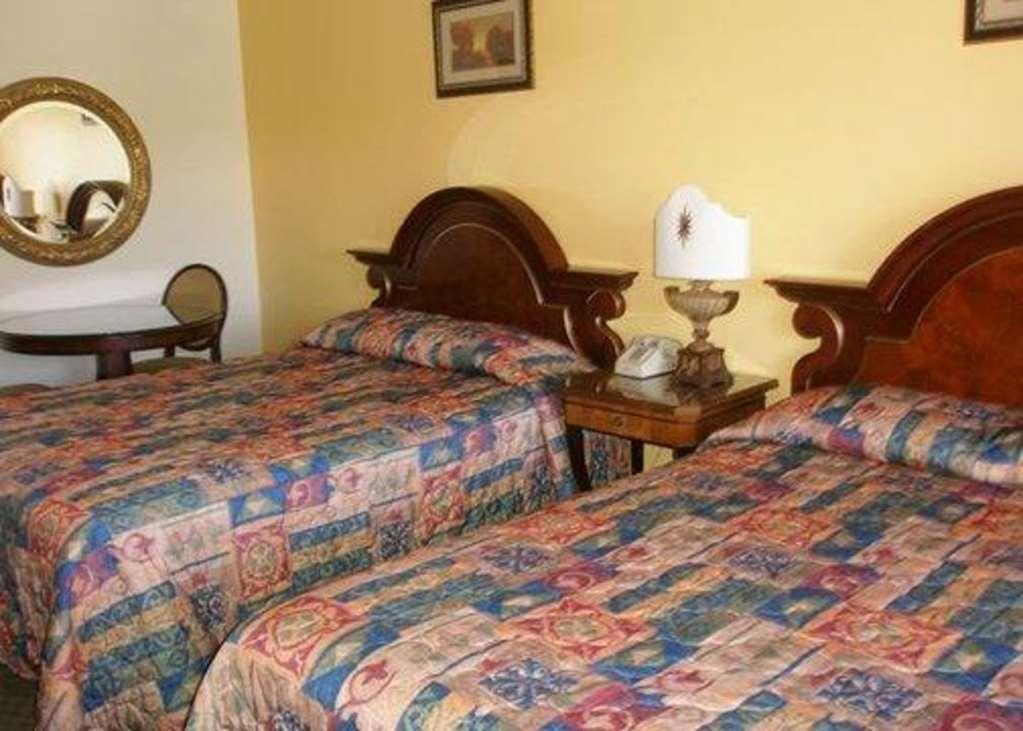 Beyond Stay Hotel Victorville Downtown Szoba fotó